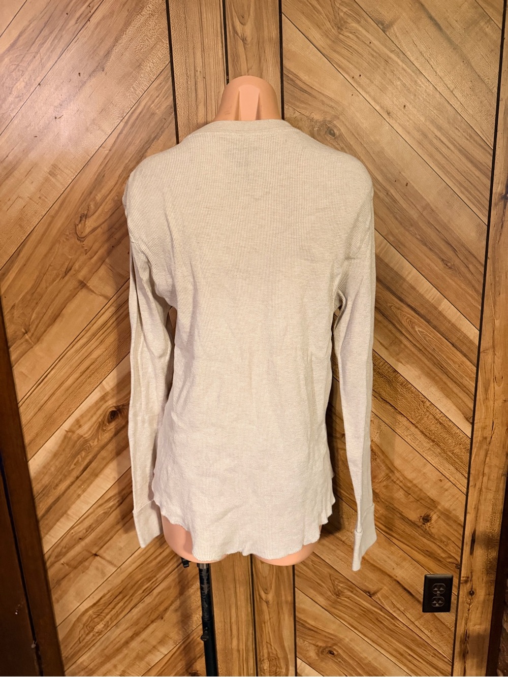 Aeropostale Mens M White Waffle Knit Long Sleeve Shirt Y2K Thermal Tee Top - Picture 7 of 9